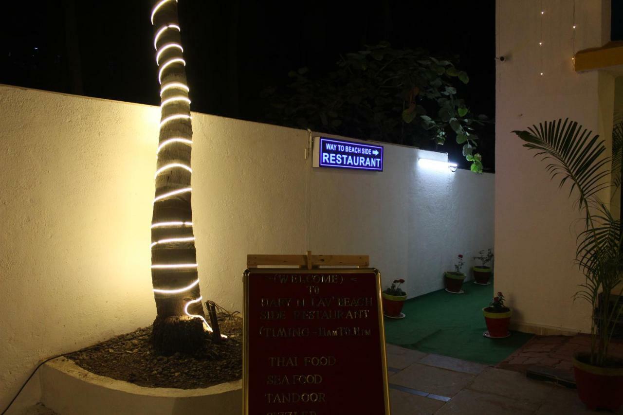 Hotel Sea Rock Villa Daman Exterior foto